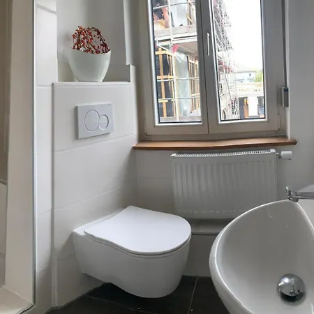 2 Schlafzimmer 2 Separate Baeder * Reutlingen