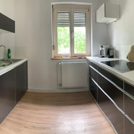 2 Schlafzimmer 2 Separate Baeder Appartement